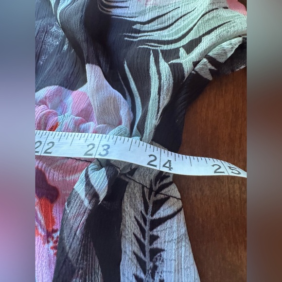 Miken Black and Pink Sheer Open Front cinch tie waist Swim Cover-Up Size XL - Picture 10 of 12